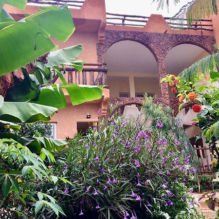 Bed and Breakfast Ker Lep Jamm - Chez Moussa Et Cinzia Toubab Dialaw Zewnętrze zdjęcie